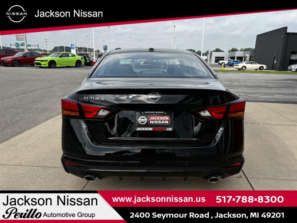 new 2025 Nissan Altima car, priced at $30,695