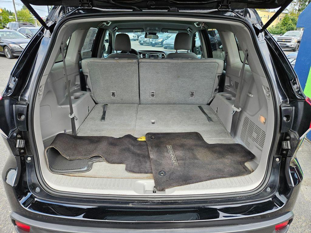 used 2018 Toyota Highlander Hybrid car, priced at $20,888