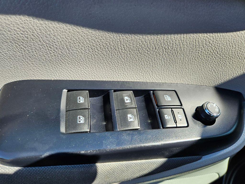used 2018 Toyota Highlander Hybrid car, priced at $20,888
