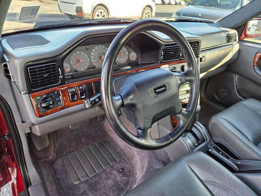used 1996 Volvo 960 car, priced at $4,499