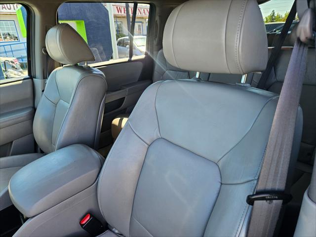 used 2011 Honda Pilot car, priced at $12,999