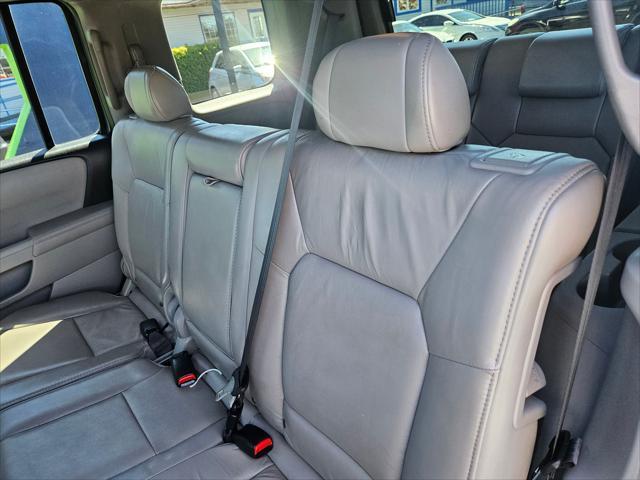 used 2011 Honda Pilot car, priced at $12,999