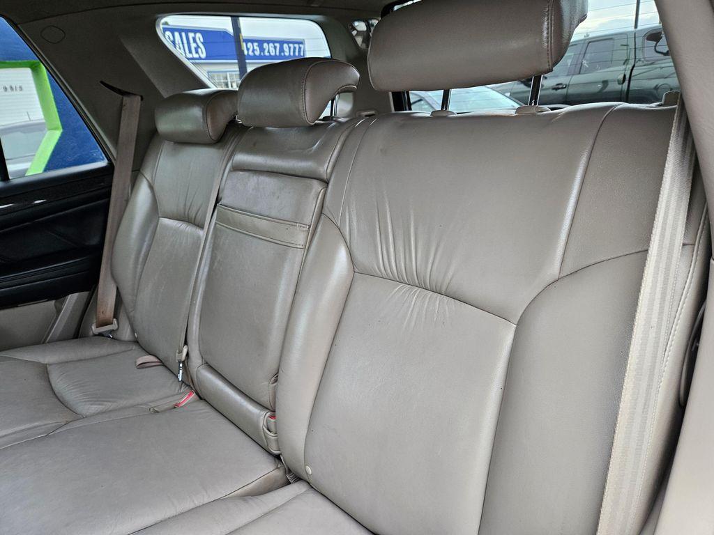 used 2005 Toyota 4Runner car, priced at $9,499