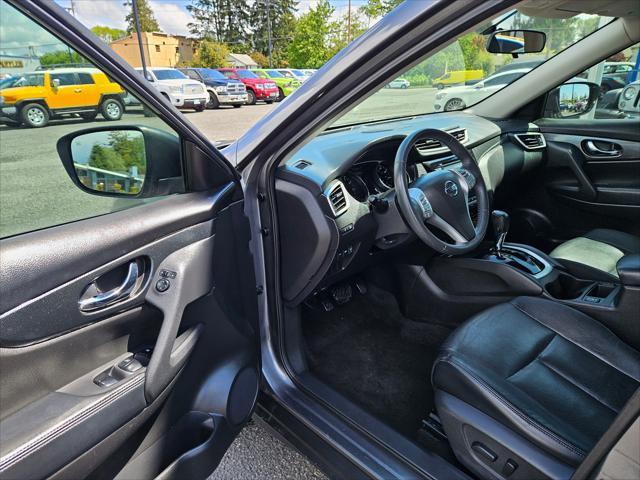 used 2015 Nissan Rogue car, priced at $12,499