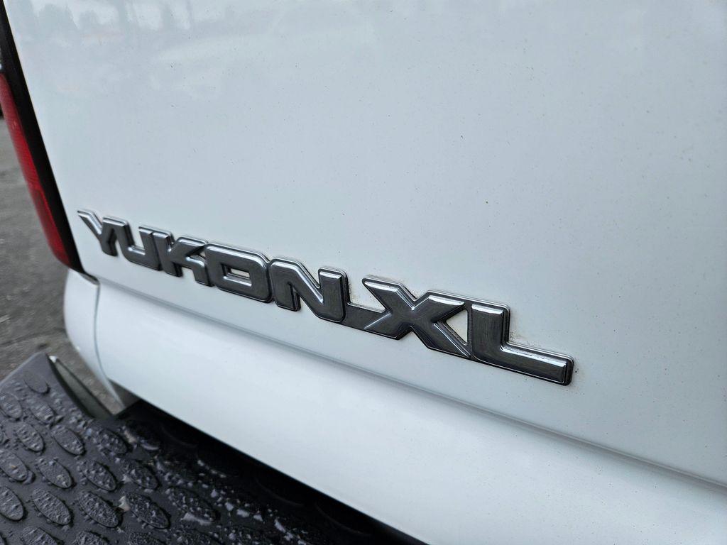 used 2005 GMC Yukon XL car, priced at $6,999