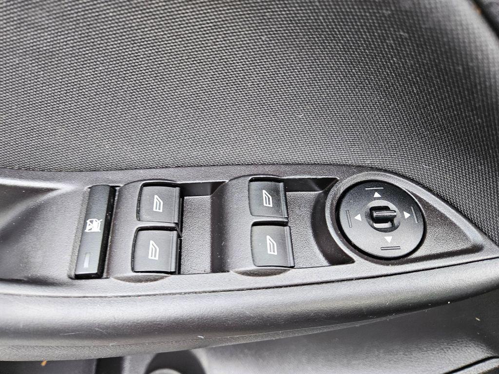 used 2015 Ford Focus car, priced at $5,999