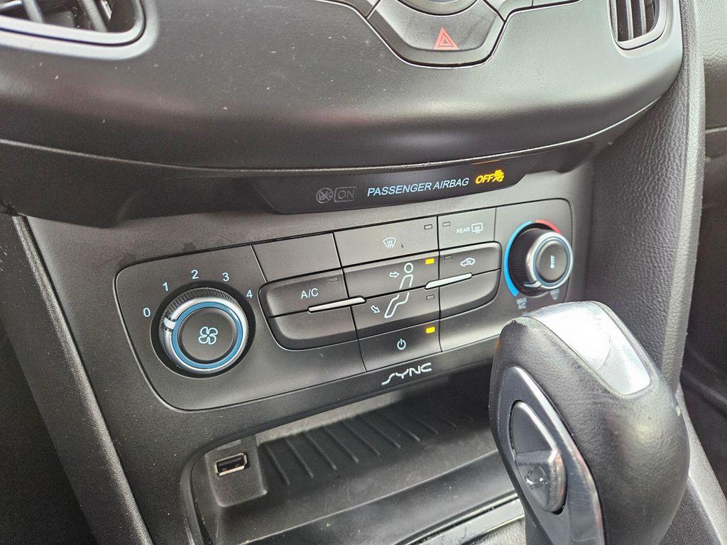 used 2015 Ford Focus car, priced at $5,999