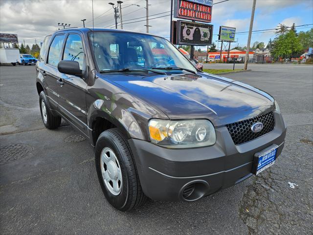 used 2006 Ford Escape car, priced at $5,999