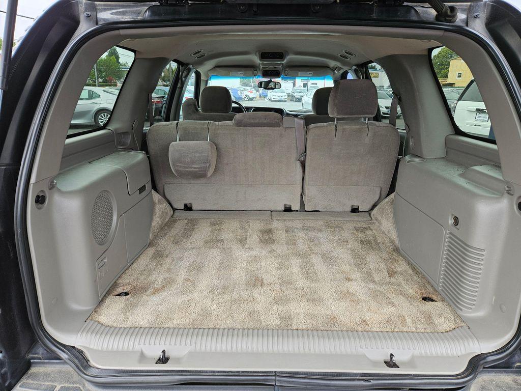 used 2003 GMC Yukon car, priced at $4,999