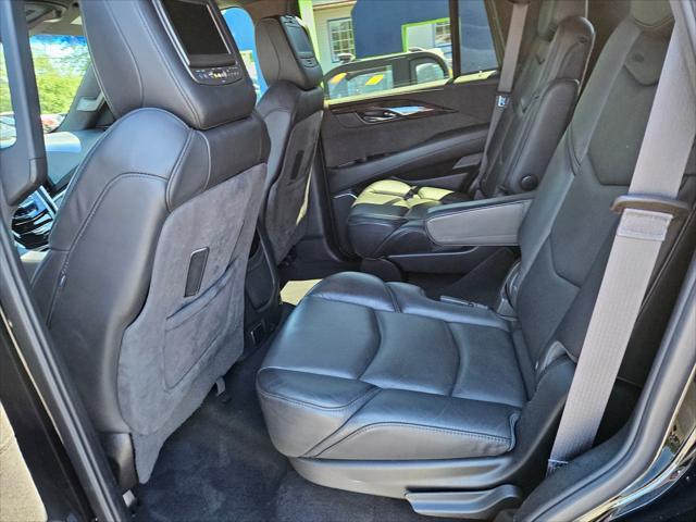 used 2016 Cadillac Escalade car, priced at $30,999
