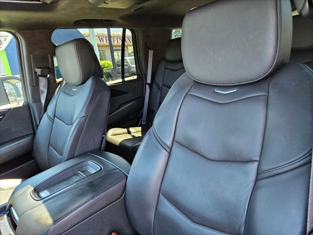 used 2016 Cadillac Escalade car, priced at $30,999