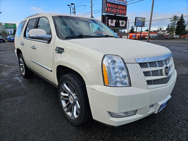 used 2013 Cadillac Escalade car, priced at $13,999