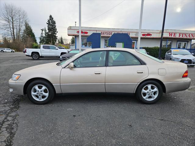 used 1997 Lexus ES 300 car, priced at $5,999