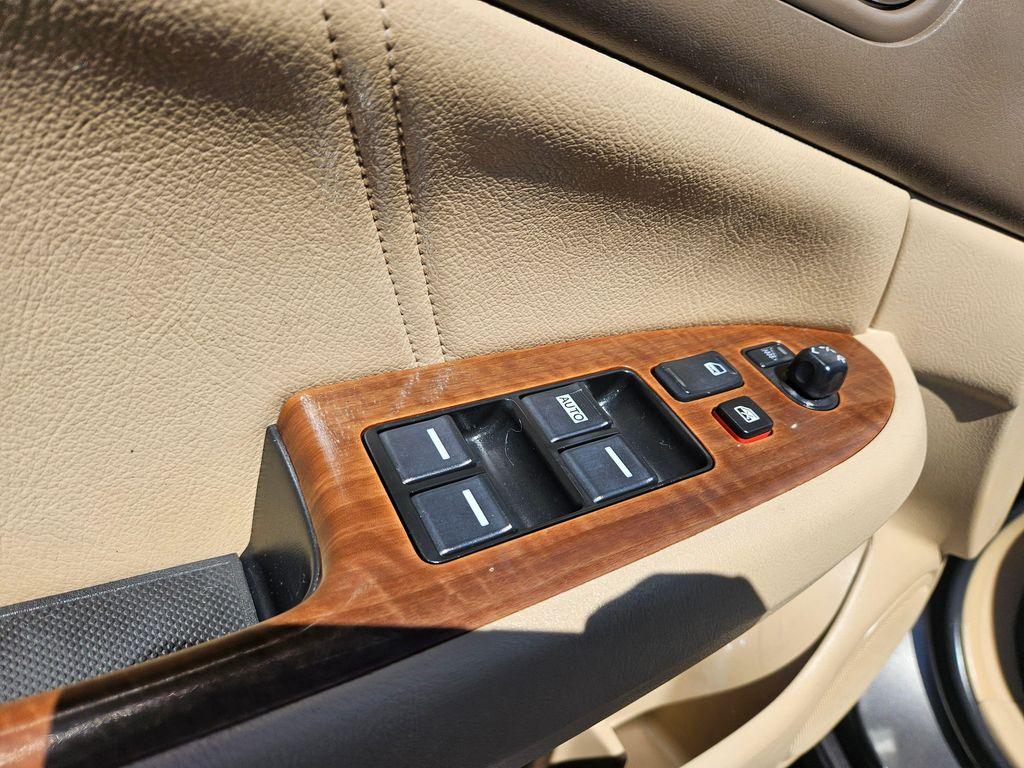 used 2006 Honda Accord car, priced at $5,999