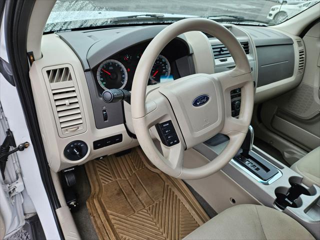 used 2008 Ford Escape Hybrid car, priced at $5,999