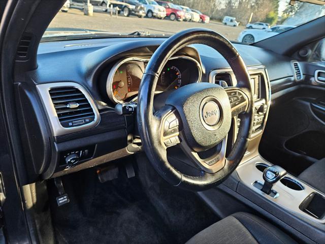 used 2014 Jeep Grand Cherokee car, priced at $10,999