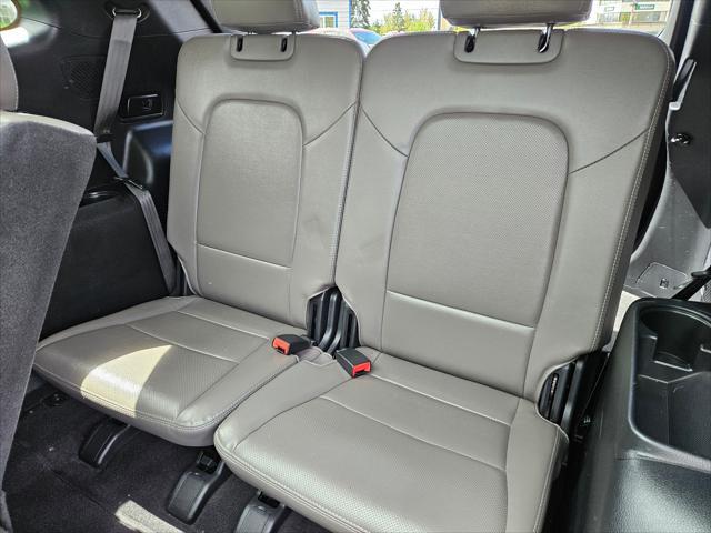 used 2017 Hyundai Santa Fe car, priced at $16,999