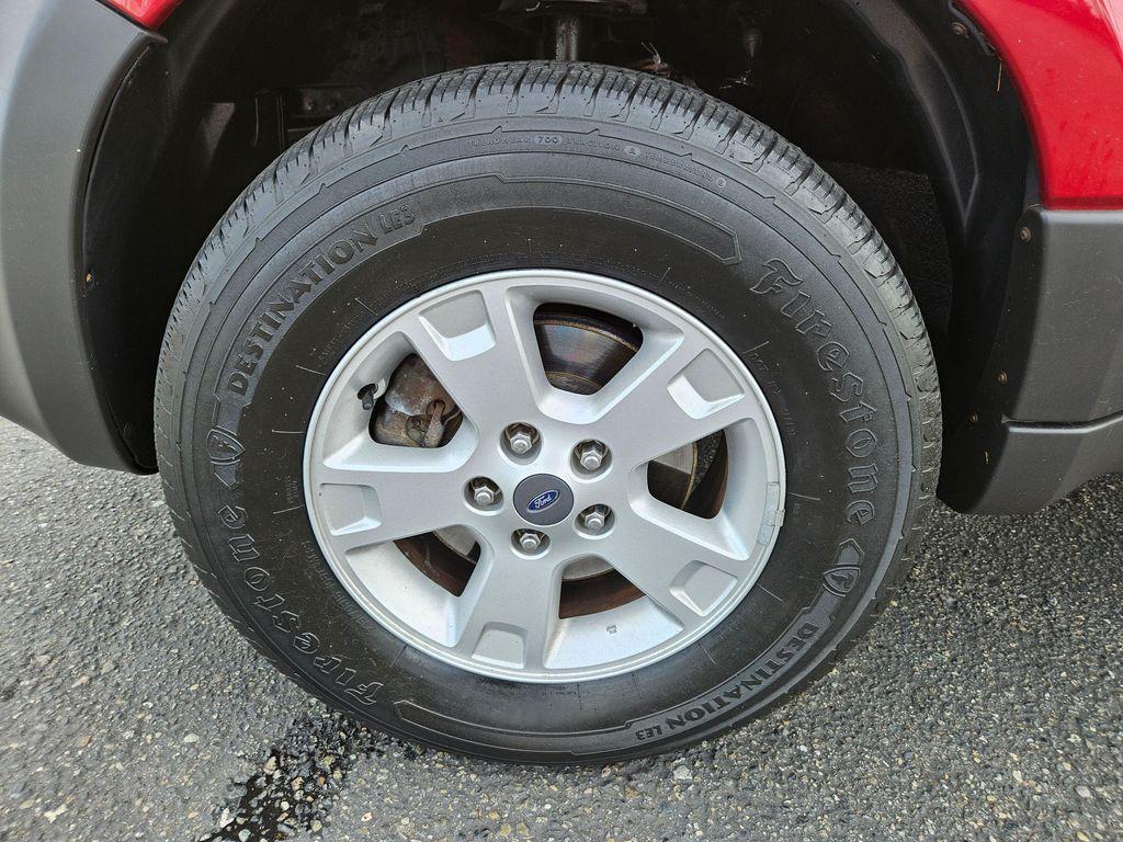 used 2006 Ford Escape car, priced at $2,999