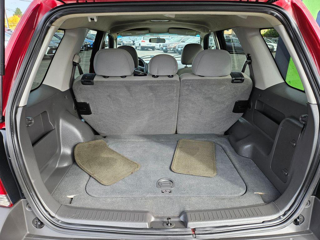 used 2006 Ford Escape car, priced at $2,999