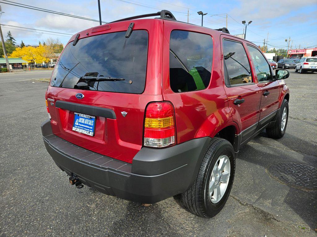 used 2006 Ford Escape car, priced at $2,999