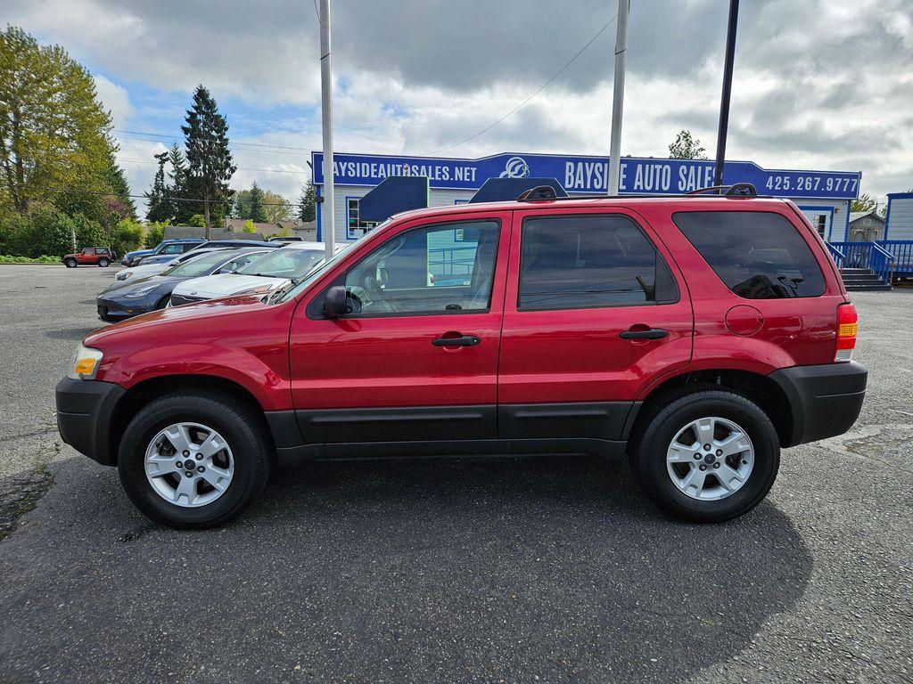 used 2006 Ford Escape car, priced at $2,999