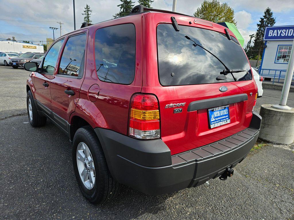 used 2006 Ford Escape car, priced at $2,999