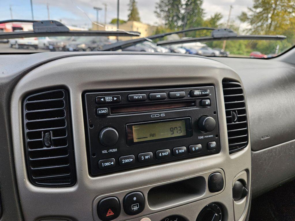 used 2006 Ford Escape car, priced at $2,999