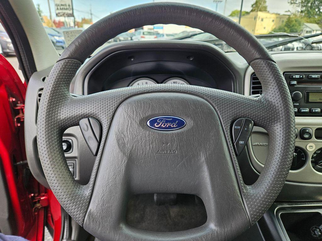 used 2006 Ford Escape car, priced at $2,999
