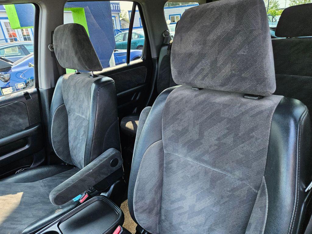 used 2002 Honda CR-V car, priced at $5,999