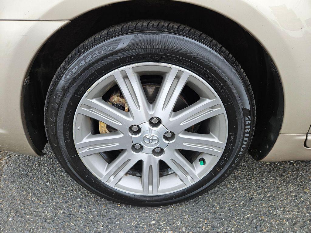 used 2006 Toyota Avalon car, priced at $7,999