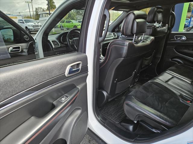 used 2017 Jeep Grand Cherokee car, priced at $15,999