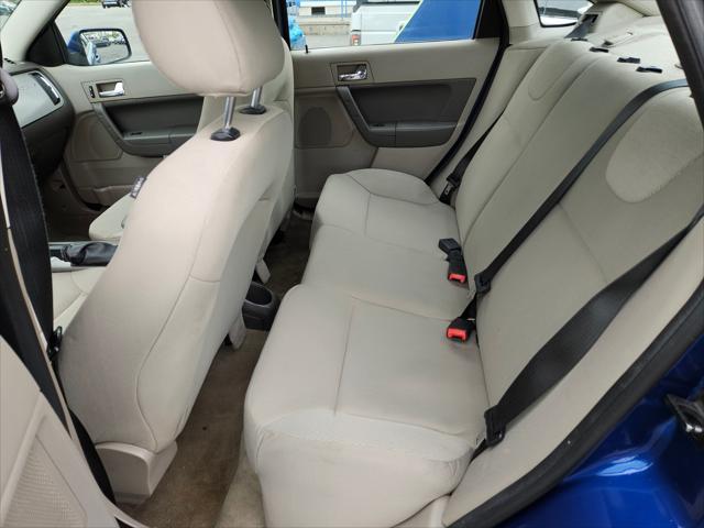 used 2009 Ford Focus car, priced at $3,999