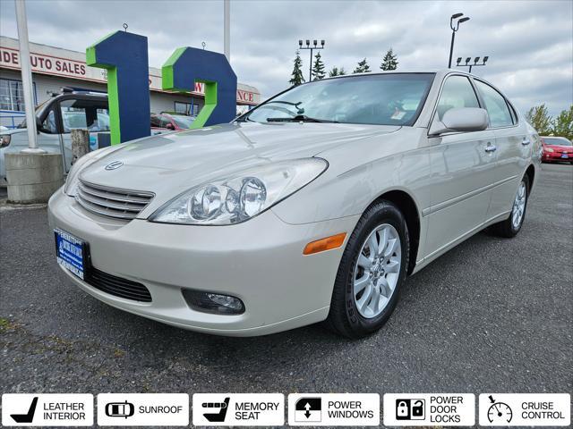 used 2004 Lexus ES 330 car, priced at $10,999