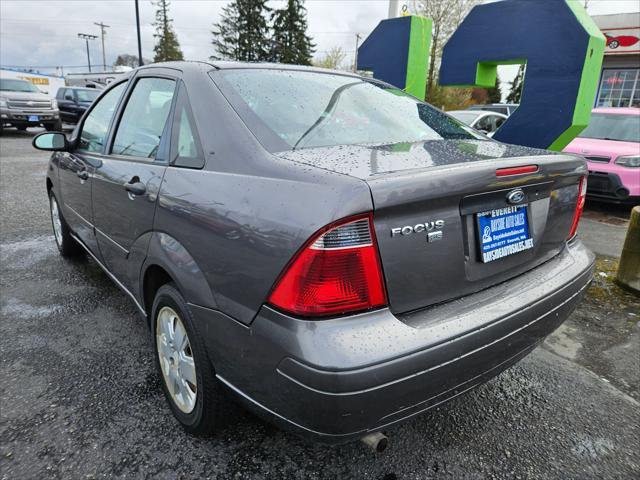 used 2007 Ford Focus car, priced at $4,999