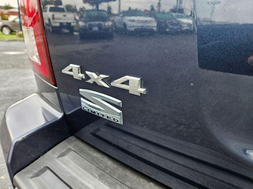 used 2010 Jeep Grand Cherokee car, priced at $8,999