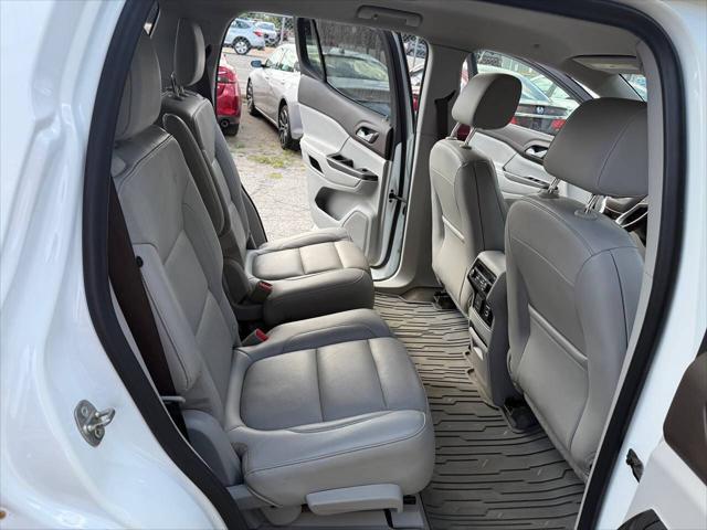used 2019 GMC Acadia car, priced at $12,499