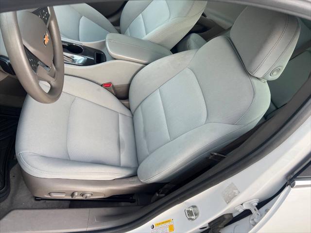 used 2020 Chevrolet Malibu car, priced at $11,999