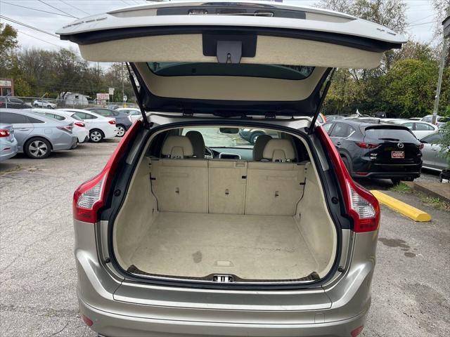 used 2015 Volvo XC60 car, priced at $10,499