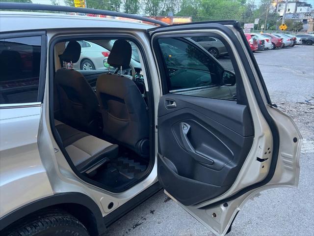 used 2018 Ford Escape car, priced at $10,499