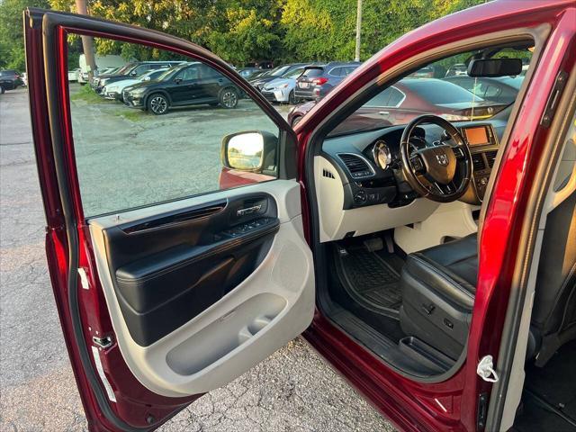 used 2019 Dodge Grand Caravan car, priced at $6,999