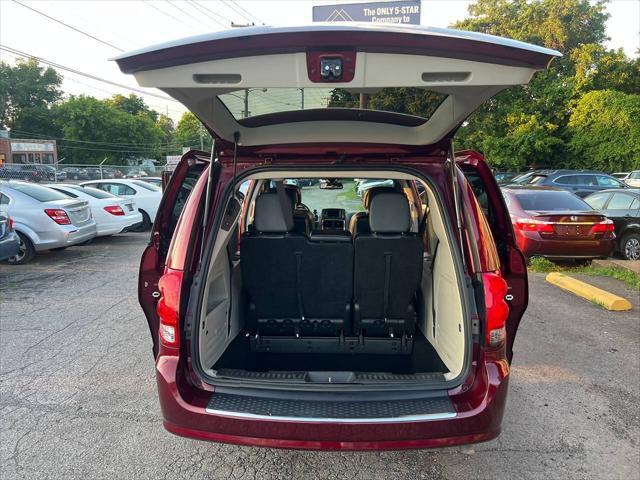 used 2019 Dodge Grand Caravan car, priced at $6,999