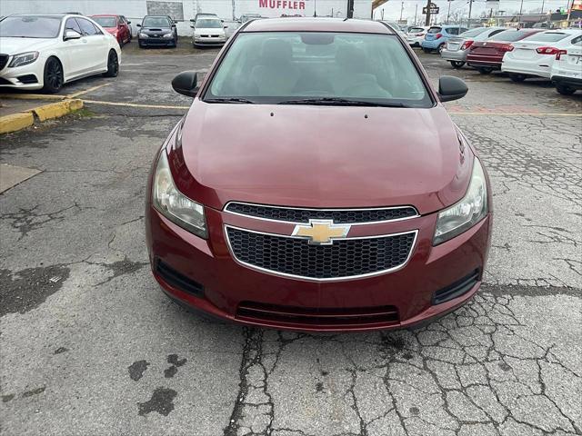 used 2013 Chevrolet Cruze car, priced at $5,999