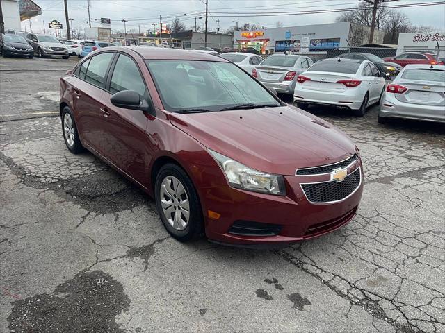 used 2013 Chevrolet Cruze car, priced at $5,999