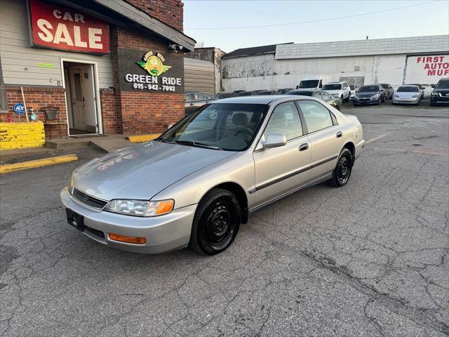 used 1996 Honda Accord car, priced at $4,999