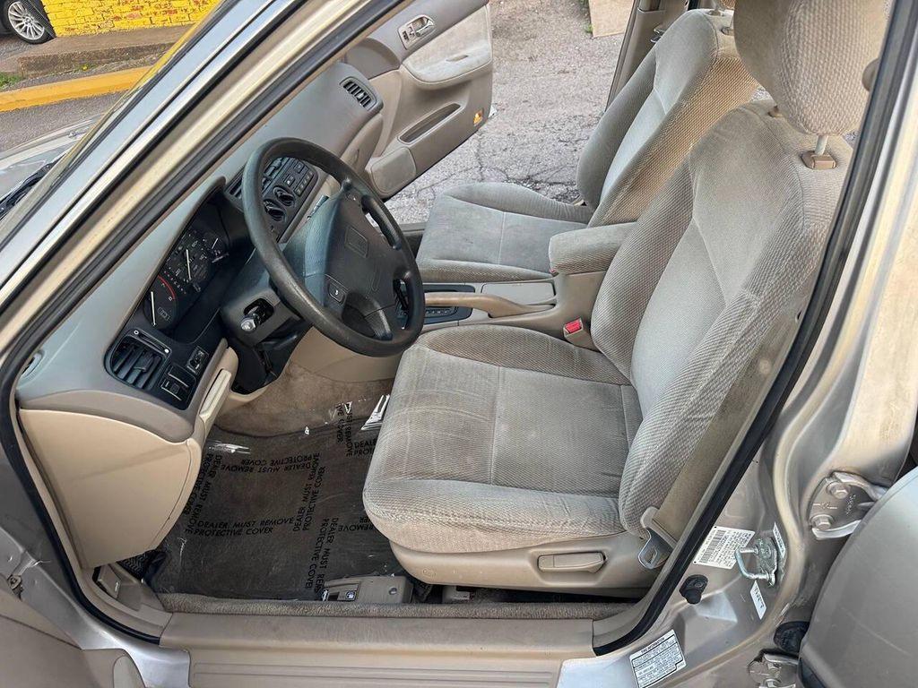 used 1996 Honda Accord car, priced at $3,999