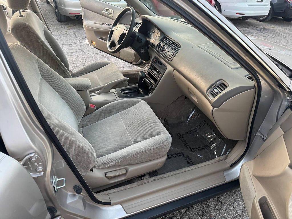 used 1996 Honda Accord car, priced at $3,999