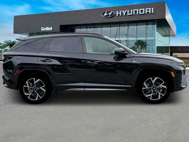 new 2025 Hyundai Tucson Hybrid car, priced at $39,170