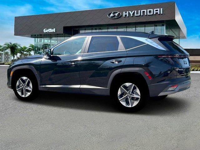 new 2025 Hyundai TUCSON Hybrid car, priced at $29,958