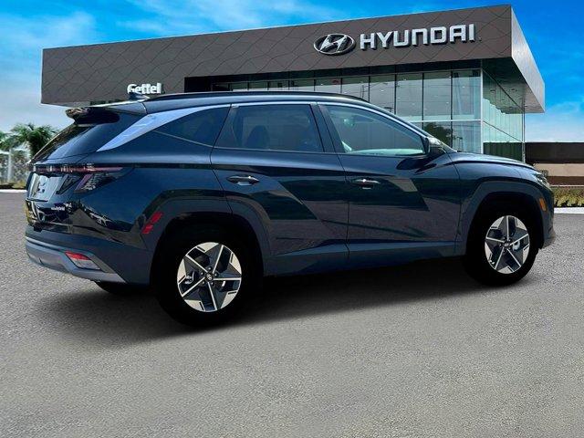 new 2025 Hyundai Tucson Hybrid car, priced at $37,355