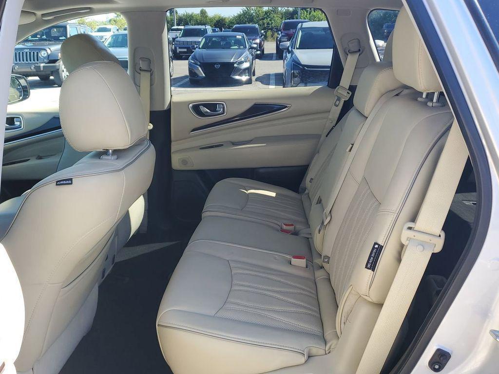 used 2019 INFINITI QX60 car, priced at $17,647